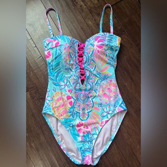 Lilly Pulitzer Jules Lattice One Piece Swimsuit Rainforest Retreat 6 - Picture 1 of 4